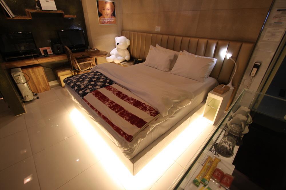 February Hotel Apsan Тегу Екстериор снимка